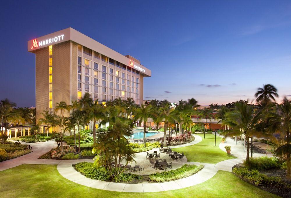 Готель Miami Airport Marriott Екстер'єр фото