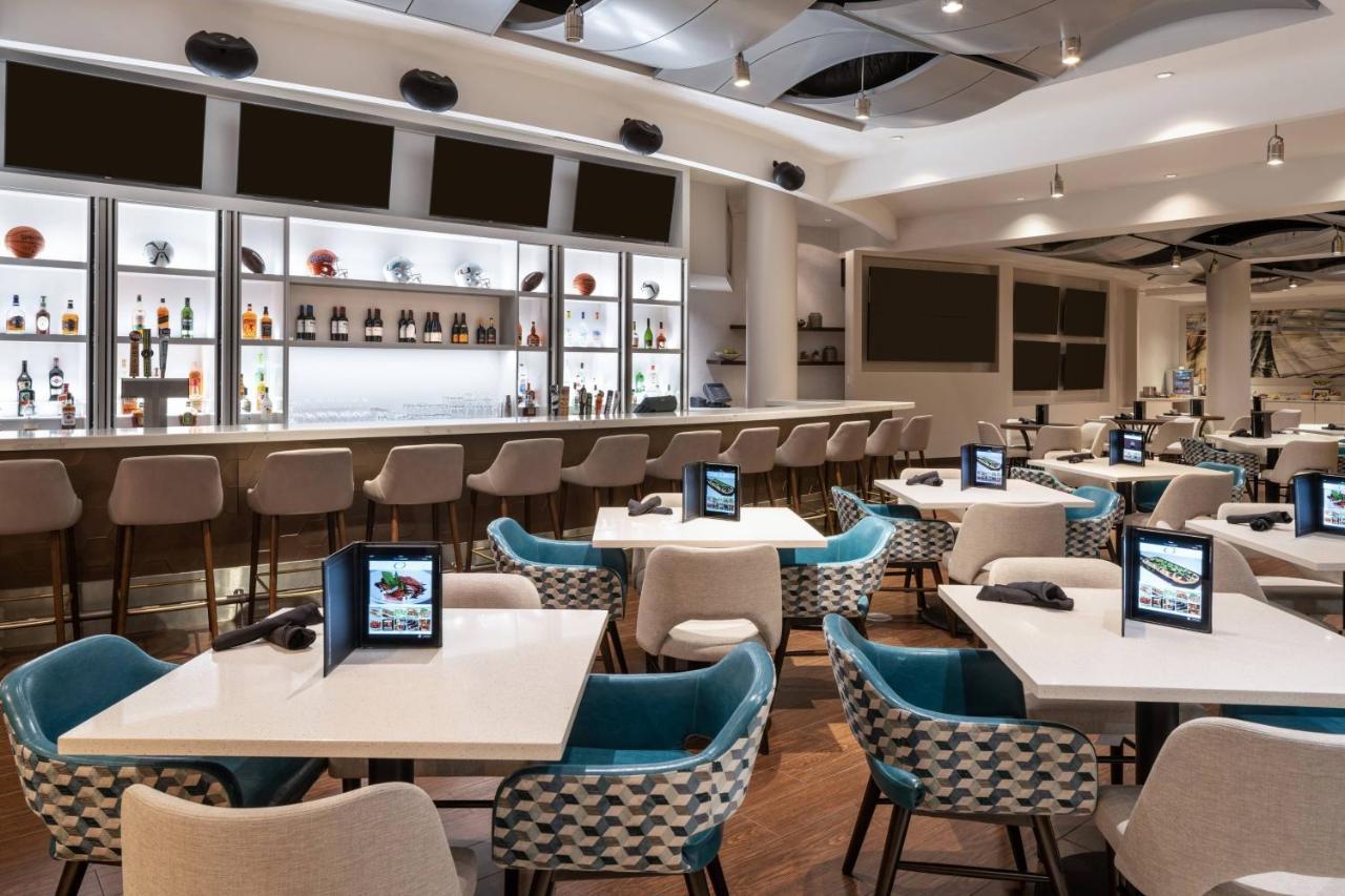 Готель Miami Airport Marriott Екстер'єр фото