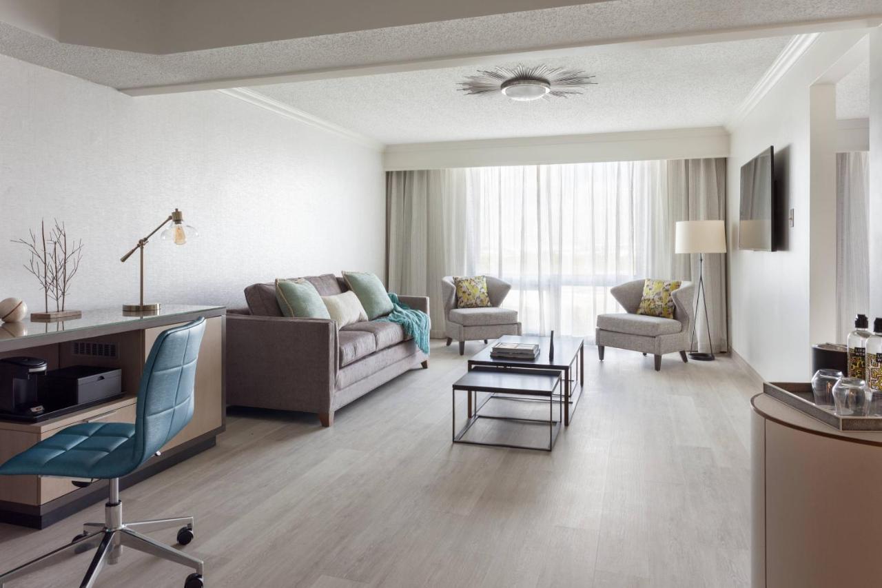 Готель Miami Airport Marriott Екстер'єр фото
