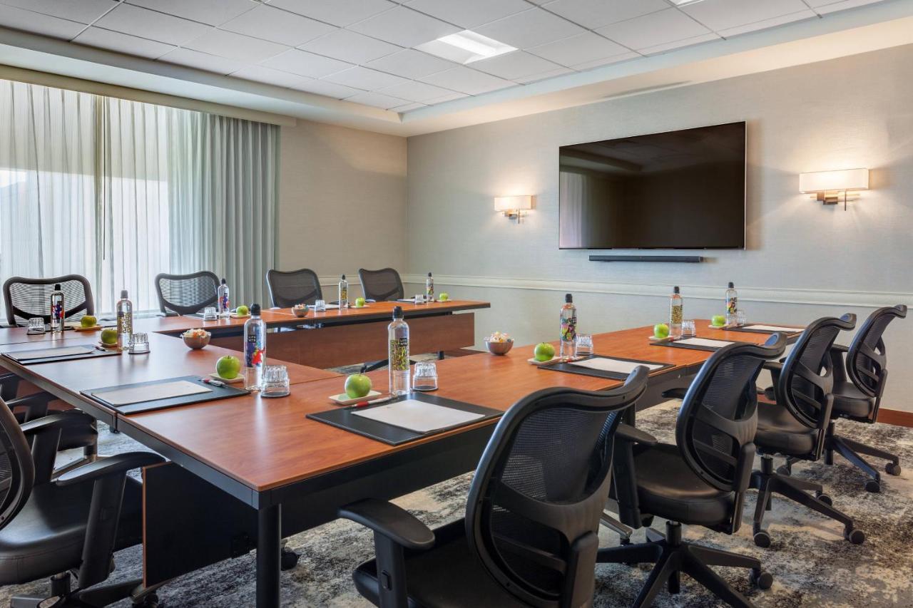 Готель Miami Airport Marriott Екстер'єр фото