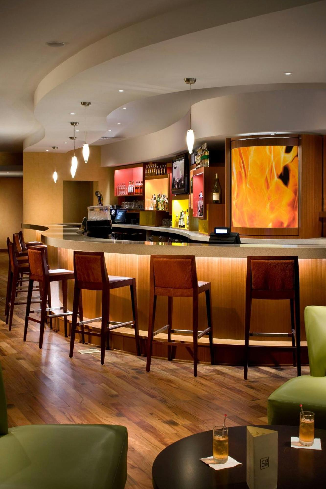 Готель Miami Airport Marriott Екстер'єр фото